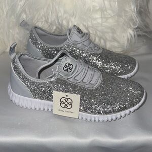 Daisy Fuentes Shimmering Silver Sneakers